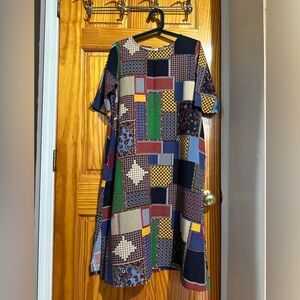 Women’s casual dress